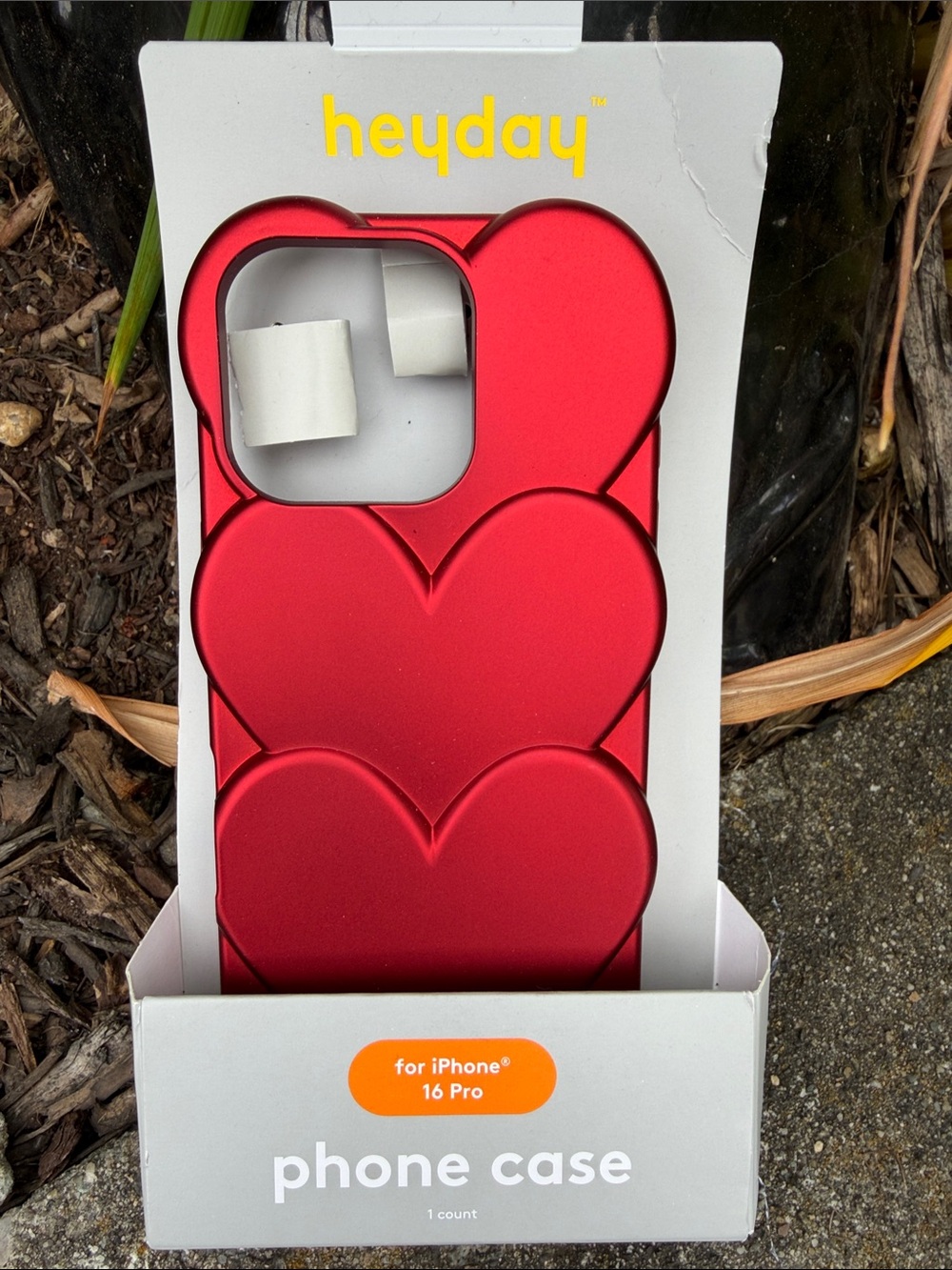 NEW heyday Red Triple Heart iPhone 16 Pro Case